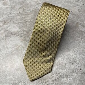 Harve Benard Necktie Men One Size Gold Geometric Silk Pattern